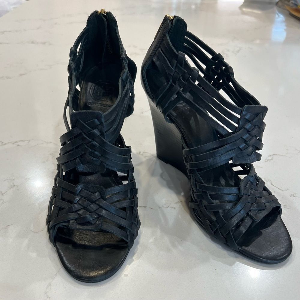 Tory Burch Black Leather Tevray Huarache Wedge Sandals - Picture 2 of 10